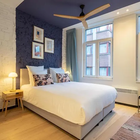 Shway - The Blue Parrot Apartment Antwerp Exterior photo